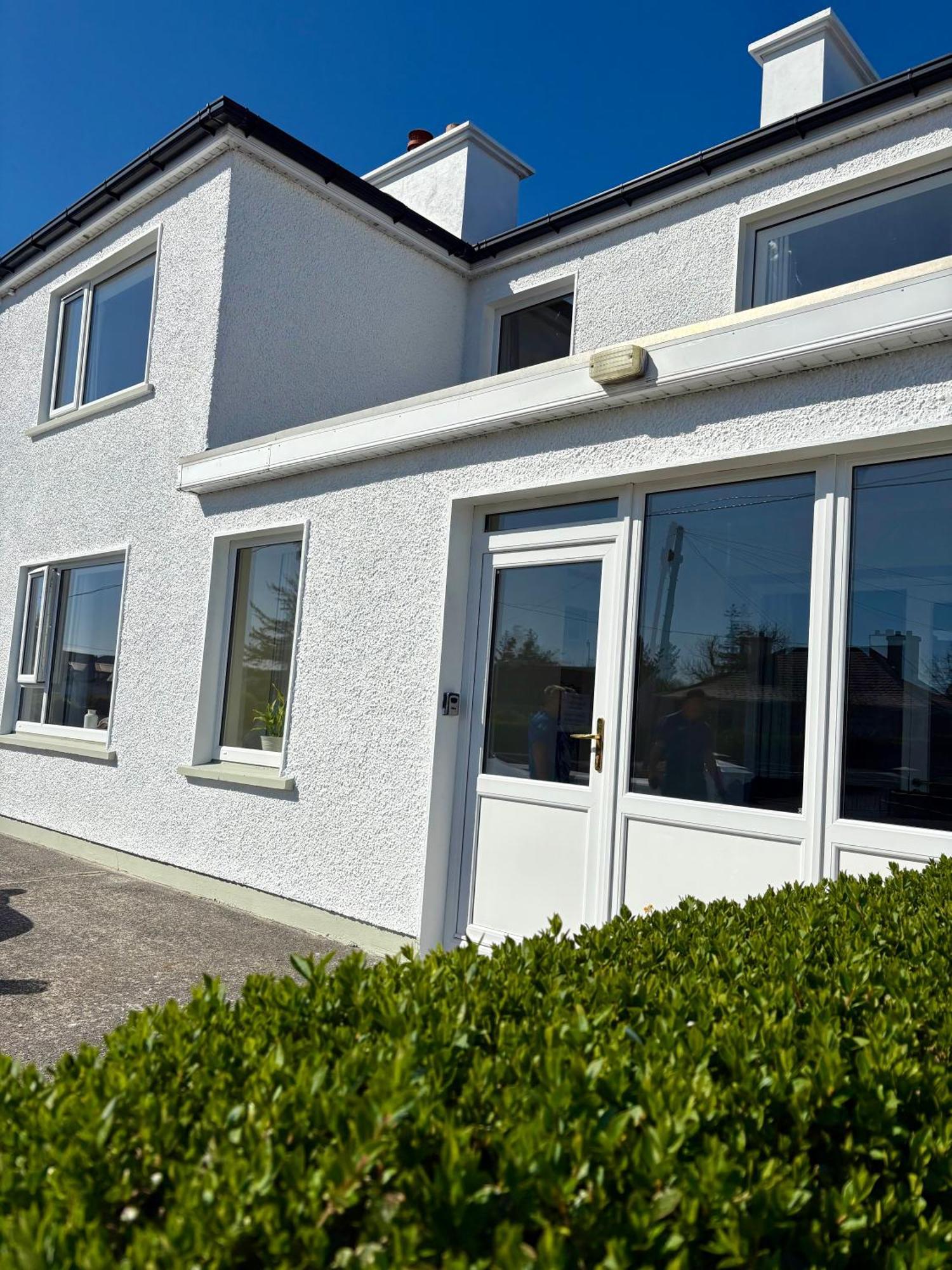 The Townhouse Dungloe Villa Exterior photo