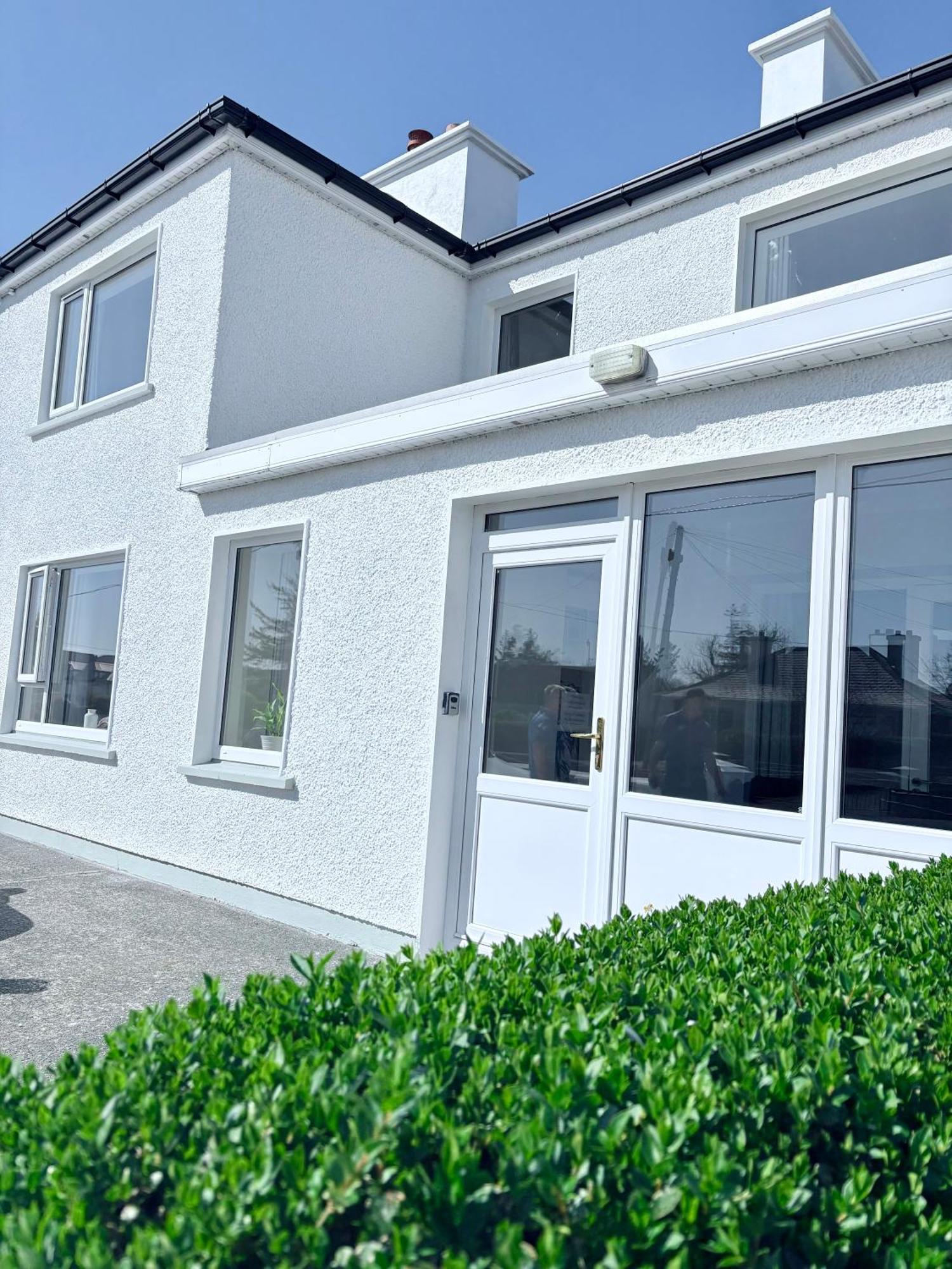 The Townhouse Dungloe Villa Exterior photo